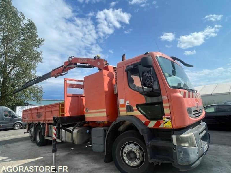 RENAULT PREMIUM LANDER 430.26 - PLATEAU GRUE - GRUE FASSI F150 + RADIO - 2011 - Madelveok/ Platvormveok, Kraanaga veoauto: pilt 1 RENAULT PREMIUM LANDER 430.26 - PLATEAU GRUE - GRUE FASSI F150 + RADIO - 2011 - Madelveok/ Platvormveok, Kraanaga veoauto: pilt 1