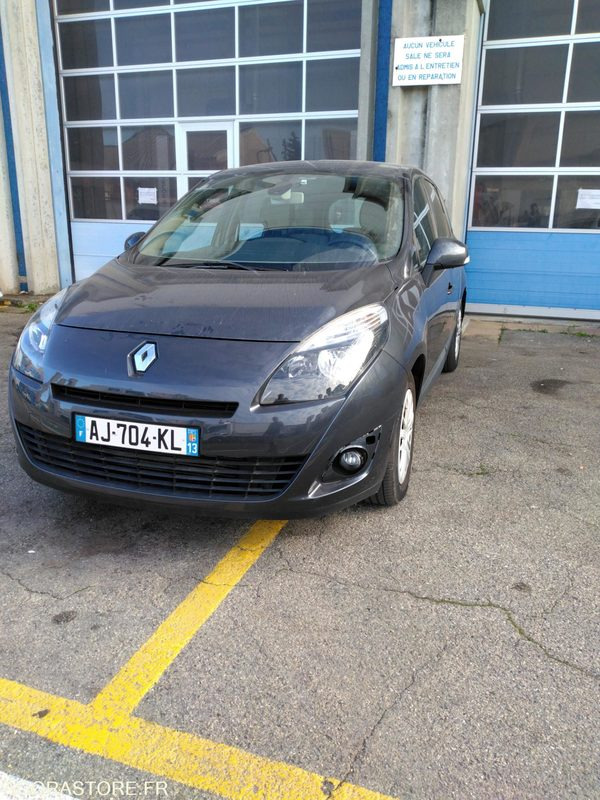 RENAULT SCENIC 1.9 DIESEL - Auto: pilt 4 RENAULT SCENIC 1.9 DIESEL - Auto: pilt 4