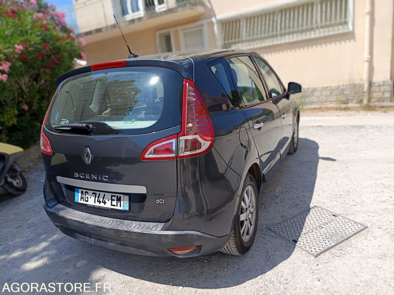 RENAULT SCENIC - 2009 - 154900KMS - Auto: pilt 3 RENAULT SCENIC - 2009 - 154900KMS - Auto: pilt 3