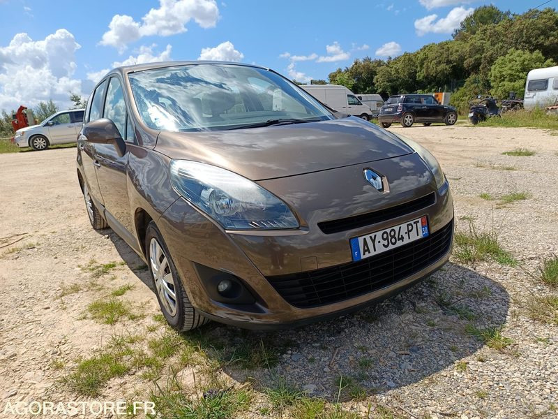 RENAULT SCENIC - 2010 - 138500KMS - Auto: pilt 1 RENAULT SCENIC - 2010 - 138500KMS - Auto: pilt 1