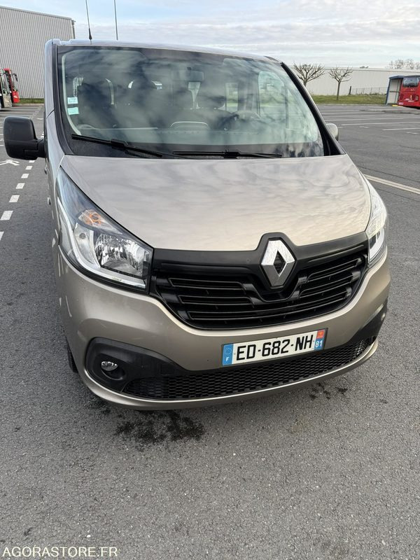 RENAULT TRAFIC - 2016 - 229166km - ED-682-NH - Väikebuss, Mikrobuss: pilt 1 RENAULT TRAFIC - 2016 - 229166km - ED-682-NH - Väikebuss, Mikrobuss: pilt 1