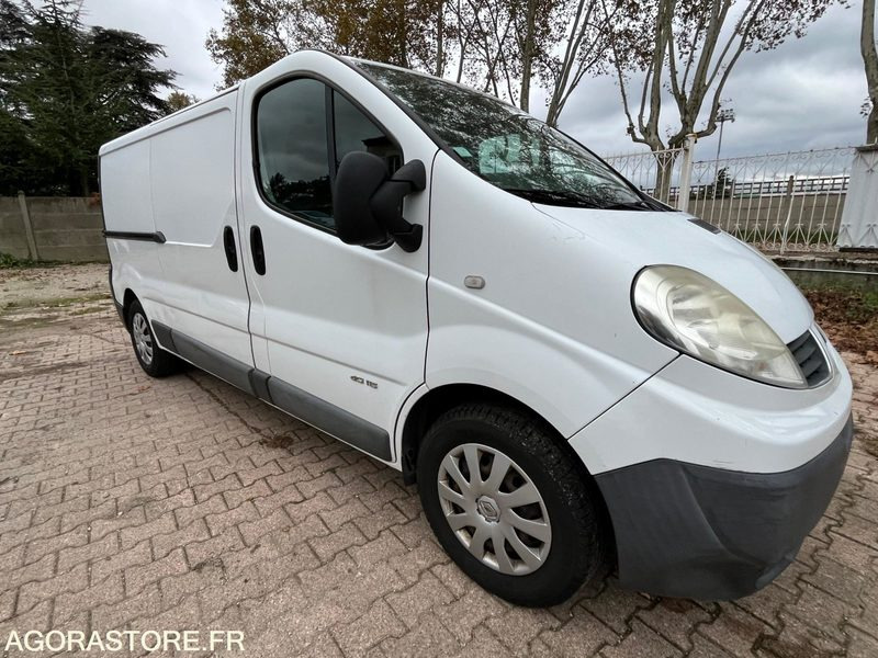 RENAULT TRAFIC L2H1 - 2013 / 202 310 KM - Kaubik: pilt 3 RENAULT TRAFIC L2H1 - 2013 / 202 310 KM - Kaubik: pilt 3