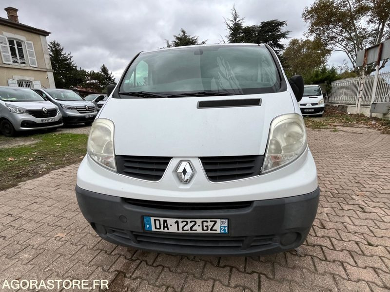 RENAULT TRAFIC L2H1 - 2013 / 202 310 KM - Kaubik: pilt 2 RENAULT TRAFIC L2H1 - 2013 / 202 310 KM - Kaubik: pilt 2