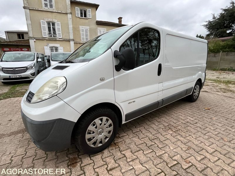 RENAULT TRAFIC L2H1 - 2013 / 202 310 KM - Kaubik: pilt 1 RENAULT TRAFIC L2H1 - 2013 / 202 310 KM - Kaubik: pilt 1