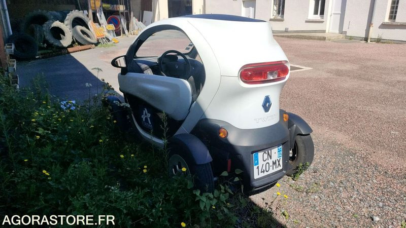 RENAULT TWIZY - 2012 - 7320 KM - ATV: pilt 3 RENAULT TWIZY - 2012 - 7320 KM - ATV: pilt 3