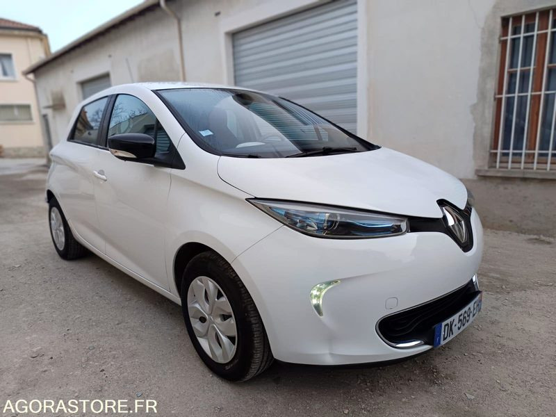 RENAULT ZOE 22 kWh 88CH CHARGE RAPIDE ACHAT INTEGRAL - 2014 - 102300KMS - Auto: pilt 5 RENAULT ZOE 22 kWh 88CH CHARGE RAPIDE ACHAT INTEGRAL - 2014 - 102300KMS - Auto: pilt 5