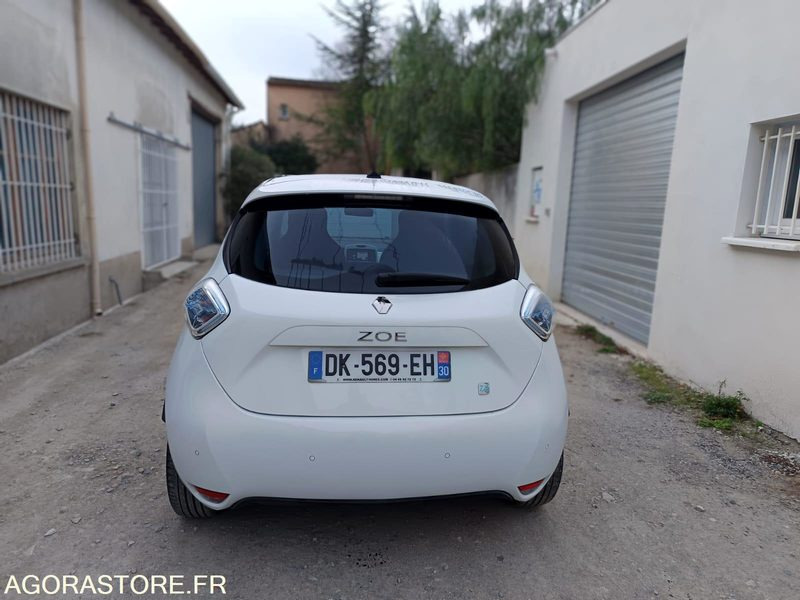 RENAULT ZOE 22 kWh 88CH CHARGE RAPIDE ACHAT INTEGRAL - 2014 - 102300KMS - Auto: pilt 3 RENAULT ZOE 22 kWh 88CH CHARGE RAPIDE ACHAT INTEGRAL - 2014 - 102300KMS - Auto: pilt 3