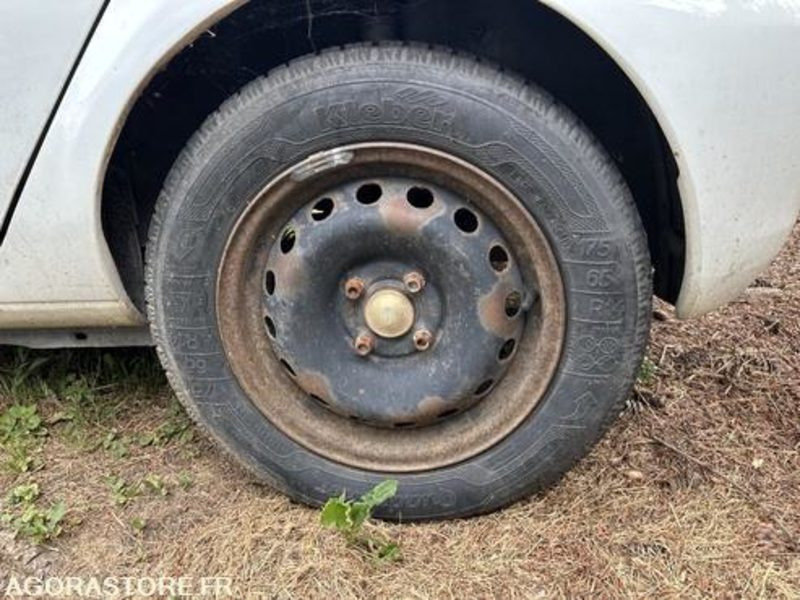 Auto Renault Clio - 488BPT57: pilt 7