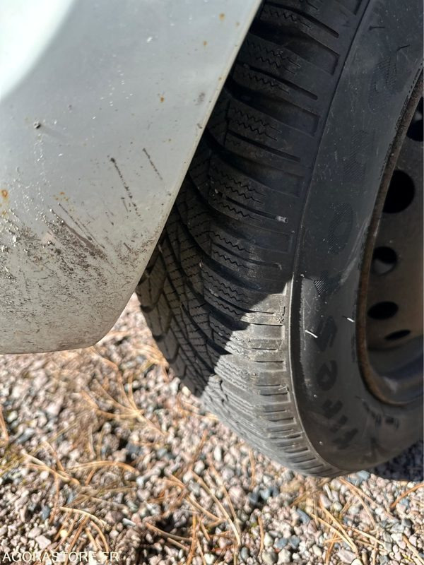 Renault Clio DCI 90 - 2012 - 181569 KM (P0402825 / DJ460JV) - Auto: pilt 4 Renault Clio DCI 90 - 2012 - 181569 KM (P0402825 / DJ460JV) - Auto: pilt 4