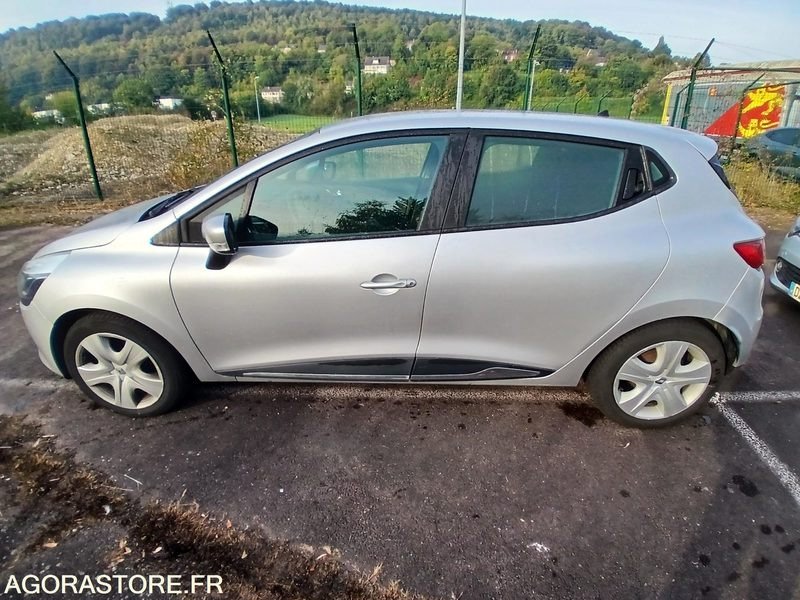 Renault Clio IV – Diesel – 2016-205 826 km - Auto: pilt 2 Renault Clio IV – Diesel – 2016-205 826 km - Auto: pilt 2