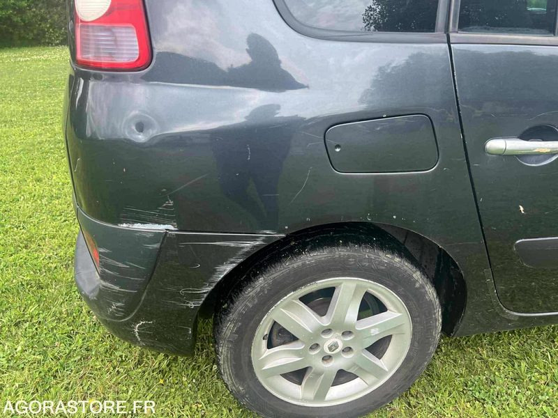 Renault Espace 4 2,2L DCI - Auto: pilt 2 Renault Espace 4 2,2L DCI - Auto: pilt 2