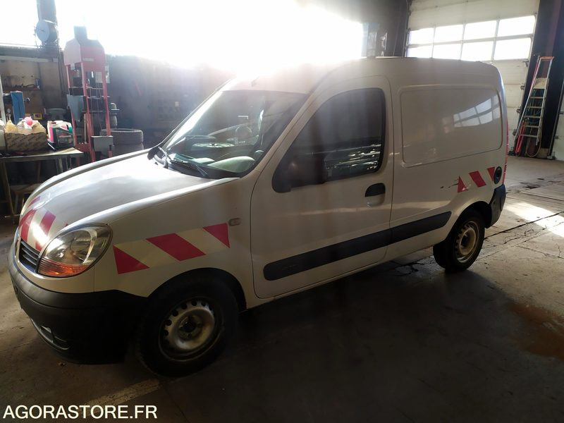 Renault KANGOO DCI 198610kms 2006 - Väike kaubik: pilt 1 Renault KANGOO DCI 198610kms 2006 - Väike kaubik: pilt 1
