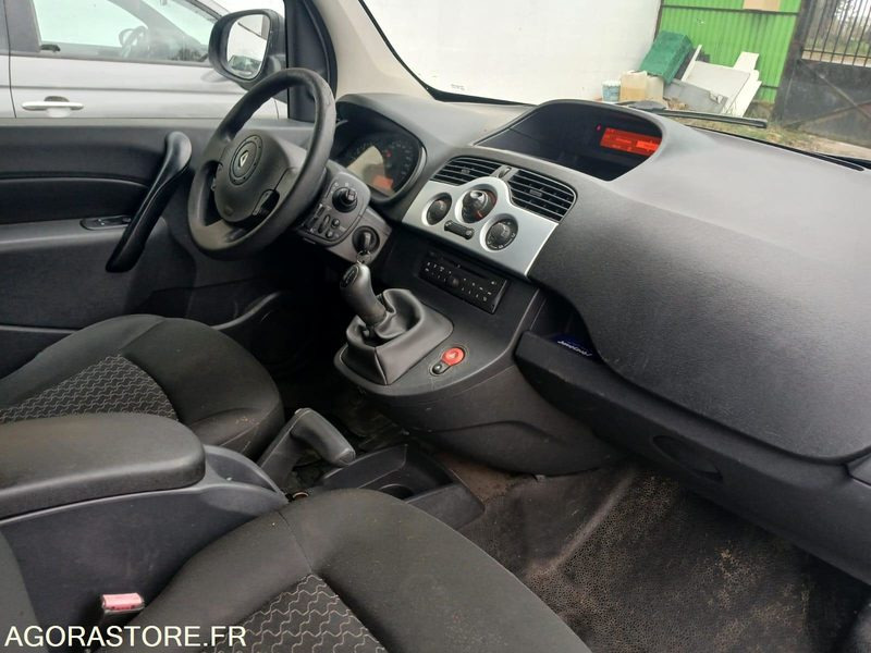 Renault Kangoo 1.5 DCI 90 CV 2013 172 521 km - Väike kaubik: pilt 5 Renault Kangoo 1.5 DCI 90 CV 2013 172 521 km - Väike kaubik: pilt 5