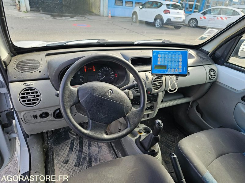 Renault Kangoo - 2008 - 174938km - BN260SN - Väike kaubik: pilt 5 Renault Kangoo - 2008 - 174938km - BN260SN - Väike kaubik: pilt 5