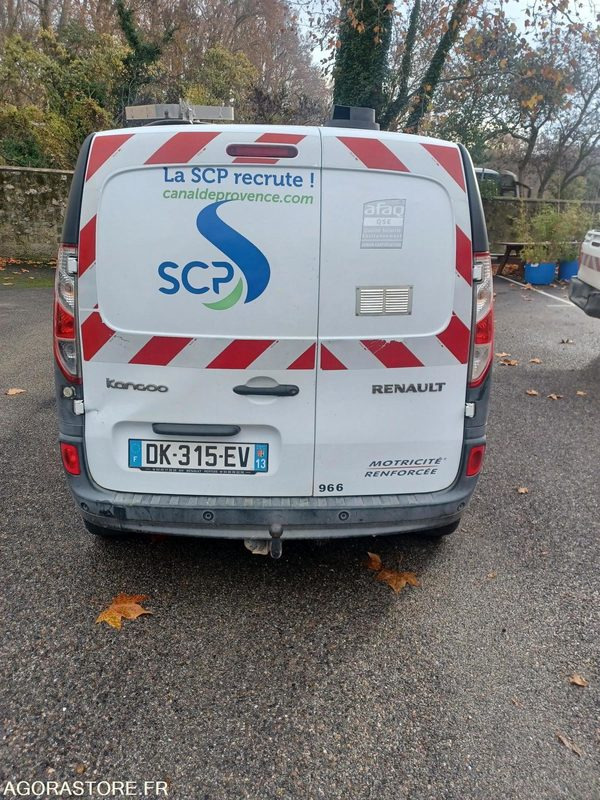 Renault Kangoo - 2014 - 175000kms - DK-315-EV - Väike kaubik: pilt 2 Renault Kangoo - 2014 - 175000kms - DK-315-EV - Väike kaubik: pilt 2