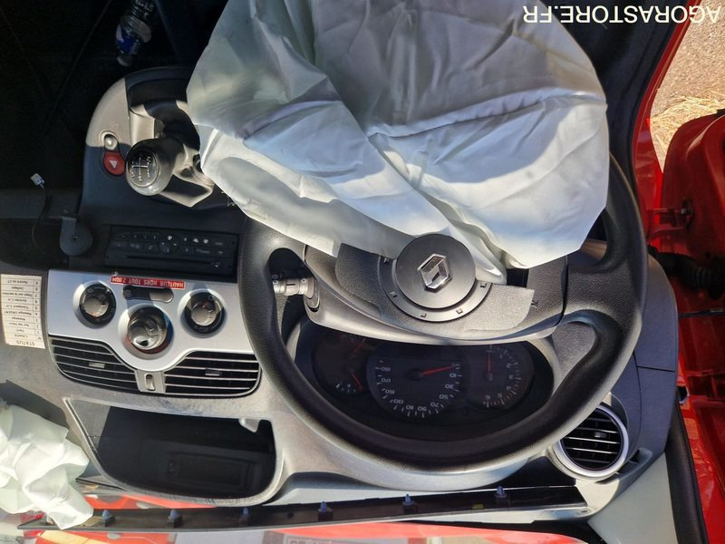 Auto Renault Kangoo - CG679VM: pilt 9