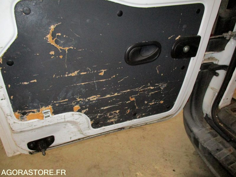 Väike kaubik Renault Kangoo Maxi - 2013 - 140710 kms: pilt 14 Väike kaubik Renault Kangoo Maxi - 2013 - 140710 kms: pilt 14