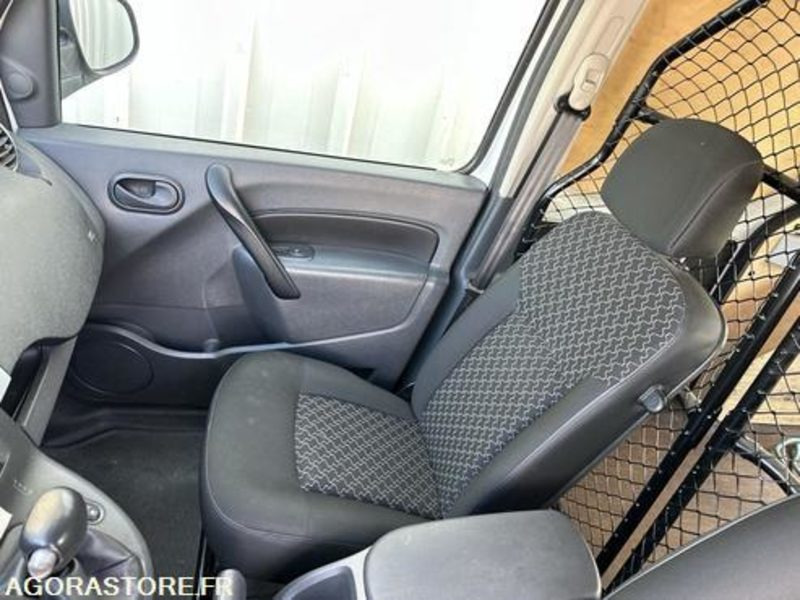 Renault Kangoo ze - CQ813AZ - Väike kaubik, Elektrikaubik: pilt 4 Renault Kangoo ze - CQ813AZ - Väike kaubik, Elektrikaubik: pilt 4