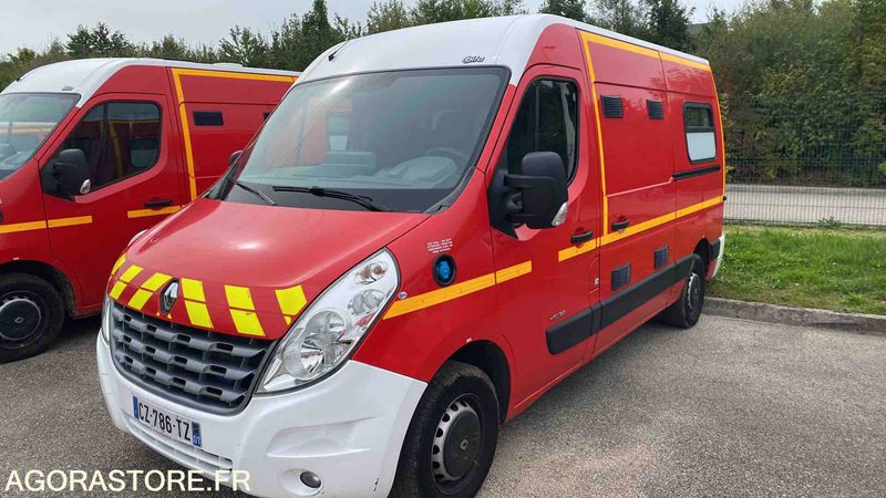 Renault Master III dci 125 - 23/10/2013 - Kiirabiauto: pilt 1 Renault Master III dci 125 - 23/10/2013 - Kiirabiauto: pilt 1
