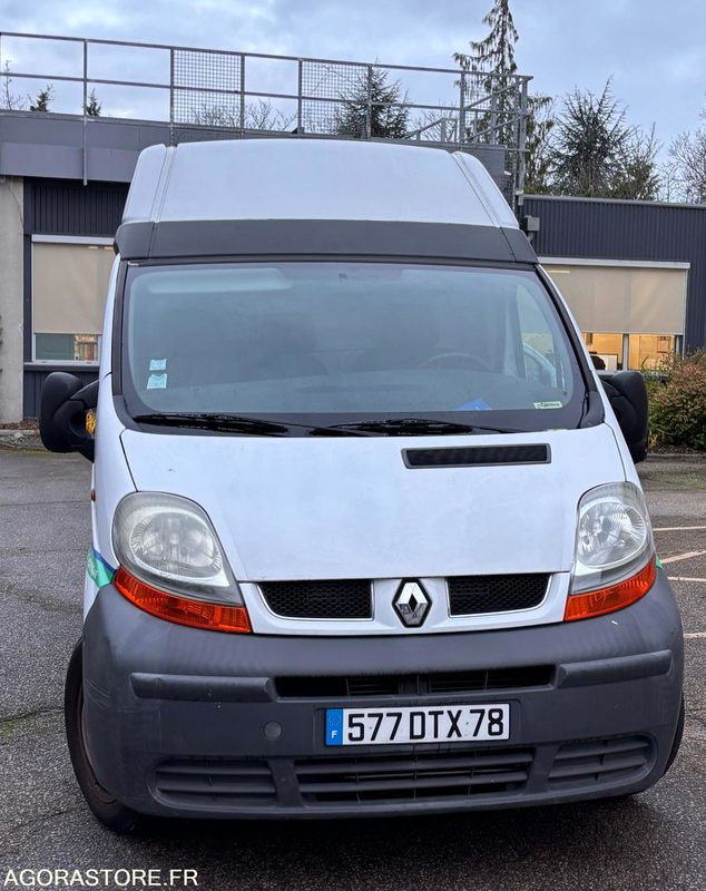 Renault Trafic - 2006 - 52813km - Kaubik: pilt 1 Renault Trafic - 2006 - 52813km - Kaubik: pilt 1