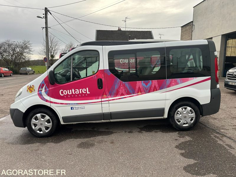 Renault Trafic 9 places / CK-910-VW / 325 196kms - Väikebuss, Mikrobuss: pilt 2 Renault Trafic 9 places / CK-910-VW / 325 196kms - Väikebuss, Mikrobuss: pilt 2