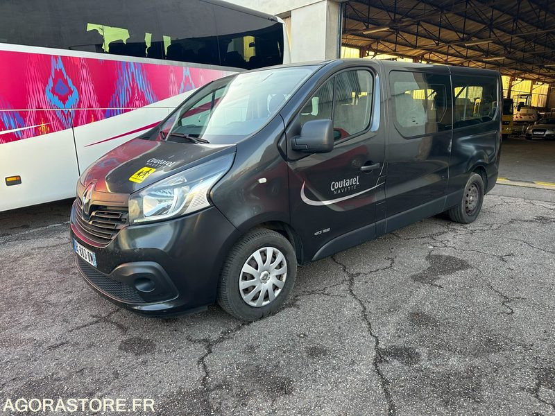 Renault Trafic 9 places / ED-883-DM / 274 888kms - Väikebuss, Mikrobuss: pilt 1 Renault Trafic 9 places / ED-883-DM / 274 888kms - Väikebuss, Mikrobuss: pilt 1