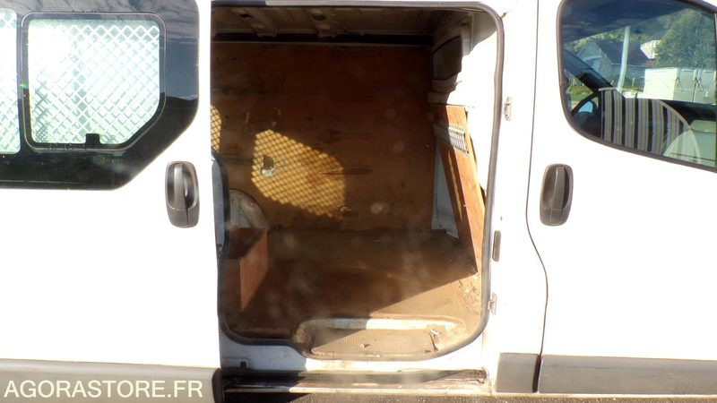 Renault Trafic AD-751-WW (BE) - Kaubik: pilt 5 Renault Trafic AD-751-WW (BE) - Kaubik: pilt 5