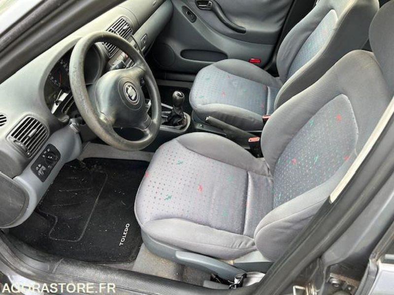 Auto SEAT TOLEDO 1.9 TDI 110 CH - 2000 - 208 500 kms: pilt 7 Auto SEAT TOLEDO 1.9 TDI 110 CH - 2000 - 208 500 kms: pilt 7