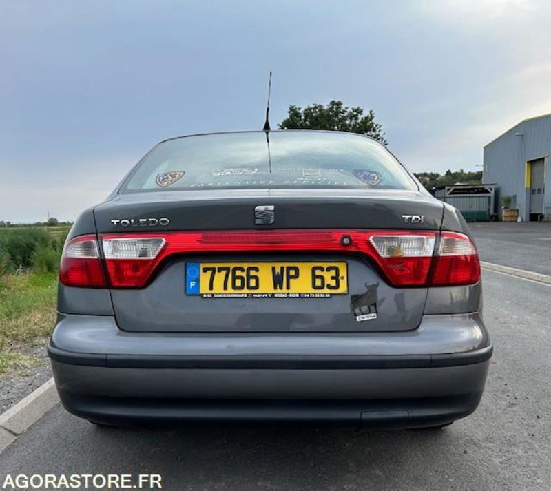 SEAT TOLEDO 1.9 TDI 110 CH - 2000 - 208 500 kms - Auto: pilt 4 SEAT TOLEDO 1.9 TDI 110 CH - 2000 - 208 500 kms - Auto: pilt 4