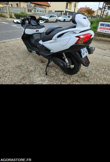 SUZUKI BURGMAN 650 CM3 EXECUTIVE - 2017 - 22 500km - Mootorratas: pilt 1 SUZUKI BURGMAN 650 CM3 EXECUTIVE - 2017 - 22 500km - Mootorratas: pilt 1
