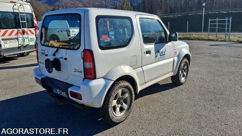 SUZUKI Jimny 4x4 GO - 2010 - 337758km - Maastur: pilt 3 SUZUKI Jimny 4x4 GO - 2010 - 337758km - Maastur: pilt 3