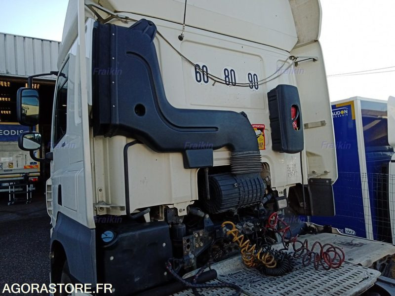 DAF CF 480 4X2 FT E6 / ES463VD / 2017 / 721045 kms - Sadulveok: pilt 4 DAF CF 480 4X2 FT E6 / ES463VD / 2017 / 721045 kms - Sadulveok: pilt 4