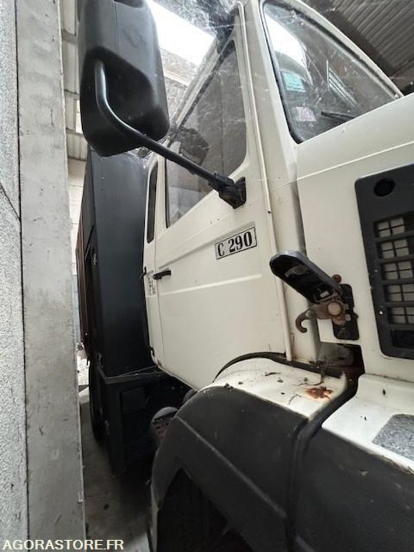RENAULT TRACTEUR C290 4X4 110KM/H 282500 KM - Sadulveok: pilt 2 RENAULT TRACTEUR C290 4X4 110KM/H 282500 KM - Sadulveok: pilt 2