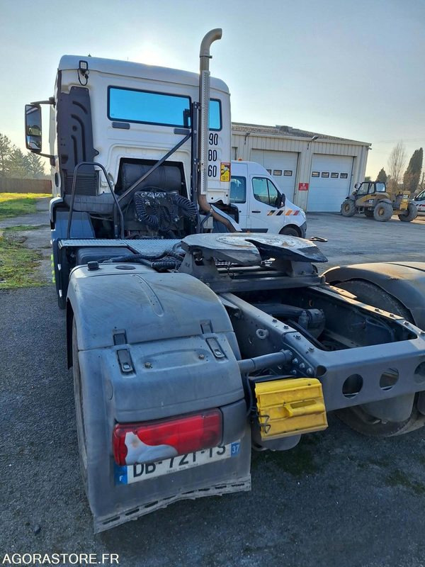 TRACTEUR 4X2 - MAN TGS - 2013 / 340606 KM (ME432) - Sadulveok: pilt 4 TRACTEUR 4X2 - MAN TGS - 2013 / 340606 KM (ME432) - Sadulveok: pilt 4