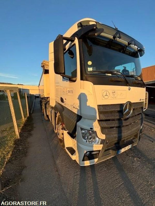 TRACTEUR 4X2 MERCEDES ACTROS 1845 2018 385 000 KM + BENNE ALUMINIUM SHMITZ 2016 - Sadulveok: pilt 3 TRACTEUR 4X2 MERCEDES ACTROS 1845 2018 385 000 KM + BENNE ALUMINIUM SHMITZ 2016 - Sadulveok: pilt 3