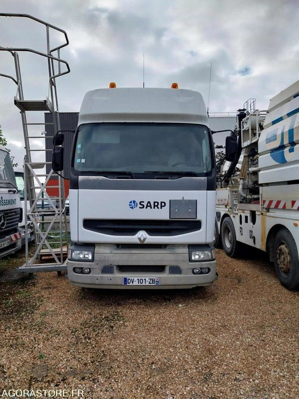 Tracteur RENAULT 420 ADR avec pompe 2002 (544000Km) Roulant EXPORT UNIQUEMENT - Sadulveok: pilt 1 Tracteur RENAULT 420 ADR avec pompe 2002 (544000Km) Roulant EXPORT UNIQUEMENT - Sadulveok: pilt 1