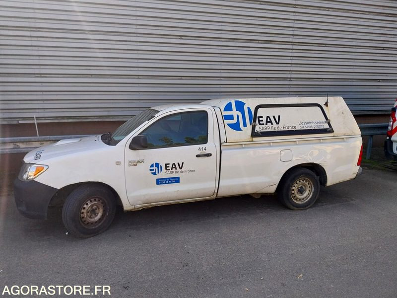TOYOTA Hilux 4x2 Groupe HP 2007 (448000Km) VENTE EXPORT UNIQUEMENT NON ROULANT - Pikap: pilt 2 TOYOTA Hilux 4x2 Groupe HP 2007 (448000Km) VENTE EXPORT UNIQUEMENT NON ROULANT - Pikap: pilt 2