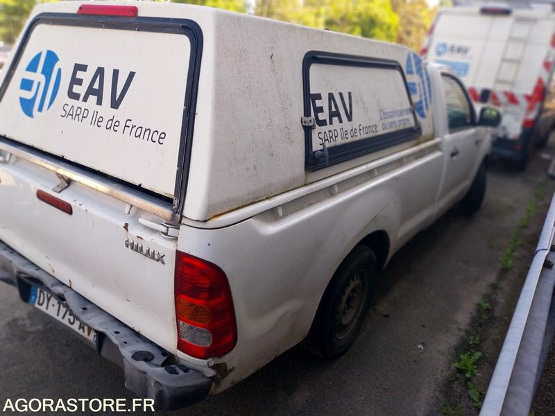 TOYOTA Hilux 4x2 Groupe HP 2007 (448000Km) VENTE EXPORT UNIQUEMENT NON ROULANT - Pikap: pilt 3 TOYOTA Hilux 4x2 Groupe HP 2007 (448000Km) VENTE EXPORT UNIQUEMENT NON ROULANT - Pikap: pilt 3