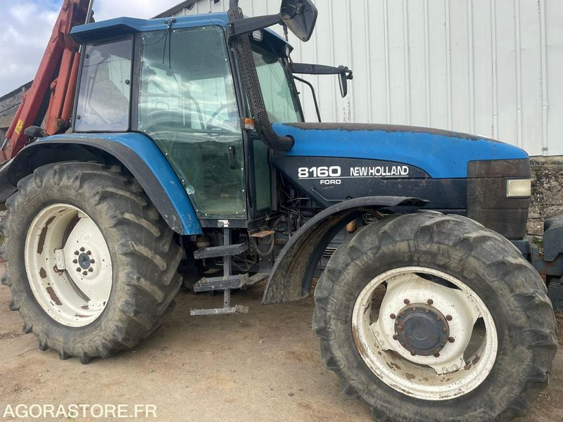 TRACTEUR NEW HOLLAND 8160 RANGE COMMAND - 1999 - 10500h - Traktor: pilt 1 TRACTEUR NEW HOLLAND 8160 RANGE COMMAND - 1999 - 10500h - Traktor: pilt 1