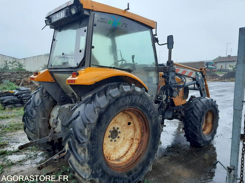 TRACTEUR RENAULT ERGOS446 avec chargeur FAUCHEUX F26R 7580h - Traktor: pilt 3 TRACTEUR RENAULT ERGOS446 avec chargeur FAUCHEUX F26R 7580h - Traktor: pilt 3