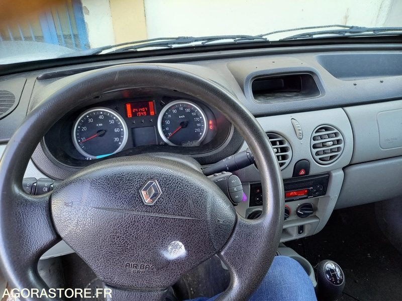 RENAULT KANGOO 5 PLACES - Tarbesõiduk: pilt 3 RENAULT KANGOO 5 PLACES - Tarbesõiduk: pilt 3