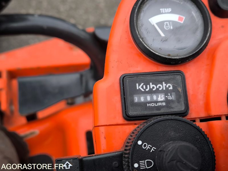 Tondeuse KUBOTA F3680 3688 heures 2013 - Muruniiduk: pilt 4 Tondeuse KUBOTA F3680 3688 heures 2013 - Muruniiduk: pilt 4