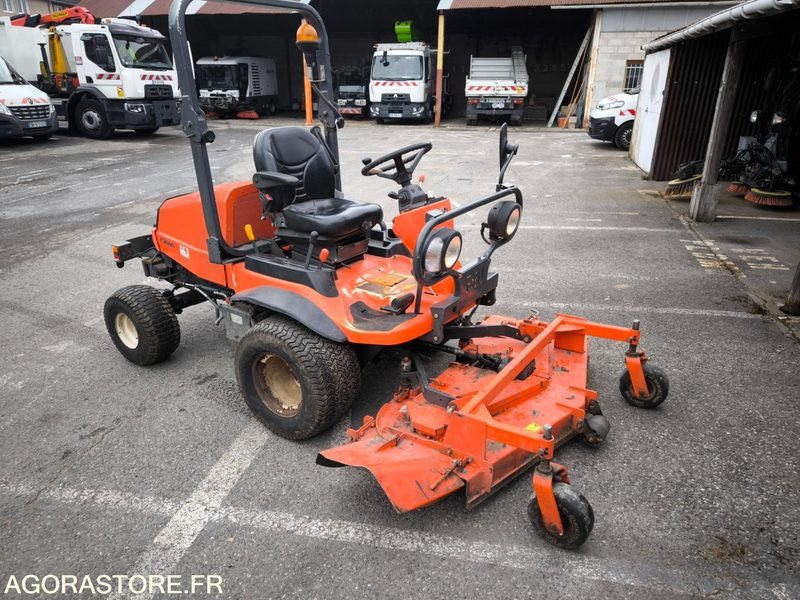 Tondeuse KUBOTA F3680 3688 heures 2013 - Muruniiduk: pilt 5 Tondeuse KUBOTA F3680 3688 heures 2013 - Muruniiduk: pilt 5