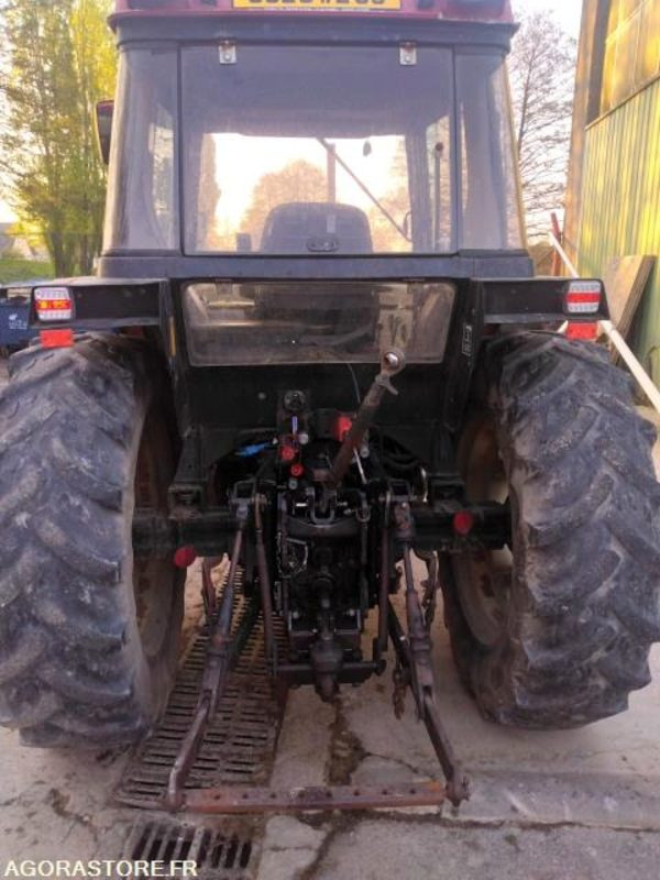 Tracteur CASE 795 XL - Traktor: pilt 4 Tracteur CASE 795 XL - Traktor: pilt 4