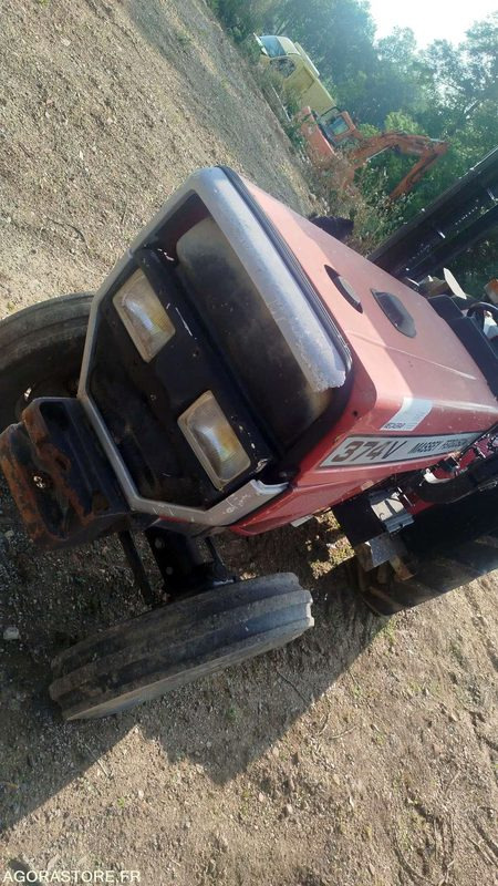 Tracteur Massey Ferguson 374V - 5277Heures - Traktor: pilt 4 Tracteur Massey Ferguson 374V - 5277Heures - Traktor: pilt 4