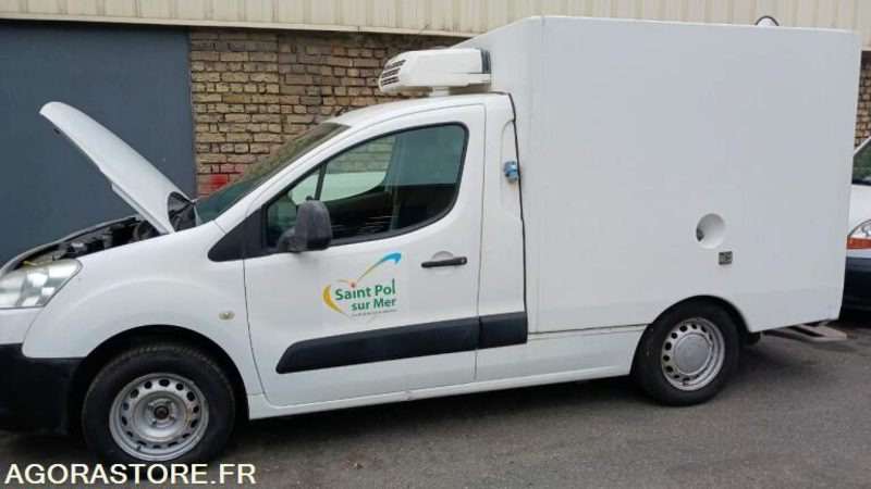 VEHICULE FRIGORIFIQUE PEUGEOT PARTNER AB519FR - Väike kaubik: pilt 4 VEHICULE FRIGORIFIQUE PEUGEOT PARTNER AB519FR - Väike kaubik: pilt 4