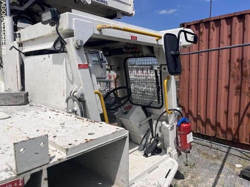 VEHICULE MULTI SERVICE METALLIANCE VMS30RR - 2012 / 6200 HEURES - Tunneli sisetreimismasin: pilt 5 VEHICULE MULTI SERVICE METALLIANCE VMS30RR - 2012 / 6200 HEURES - Tunneli sisetreimismasin: pilt 5