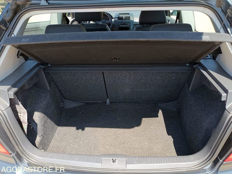 Auto VOLKSWAGEN POLO - 2004 - 107500KMS: pilt 12