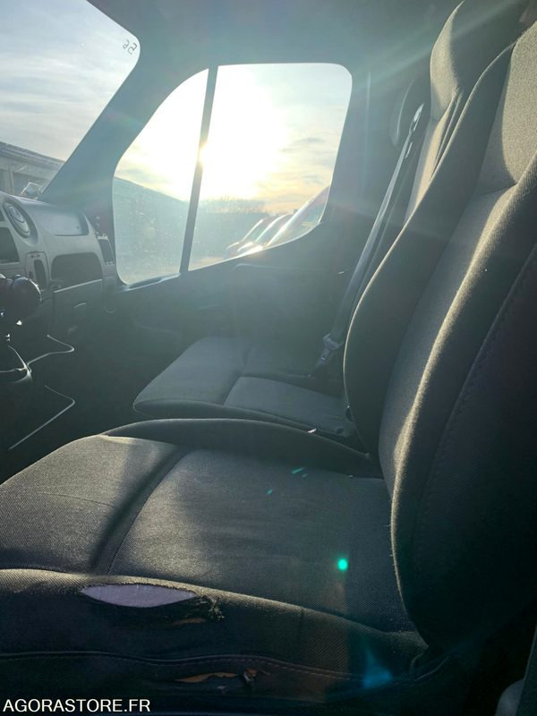 VSAV RENAULT MASTER3 CH347CR - Kaubik: pilt 4 VSAV RENAULT MASTER3 CH347CR - Kaubik: pilt 4