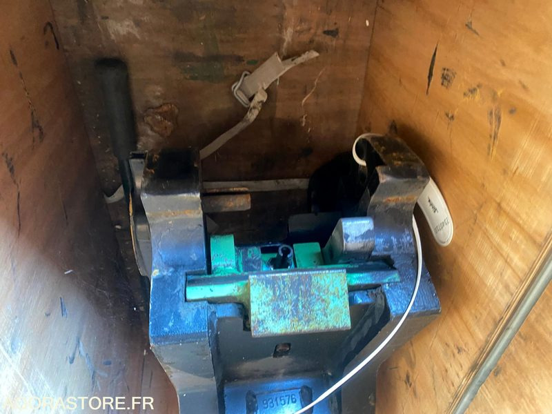 COUPLEUR MECANIQUE POUR PELLE ENTRE 6 TONNES ET 9 TONNES GEITH QC50M - Varuosa - Ehitusmasinad: pilt 1 COUPLEUR MECANIQUE POUR PELLE ENTRE 6 TONNES ET 9 TONNES GEITH QC50M - Varuosa - Ehitusmasinad: pilt 1